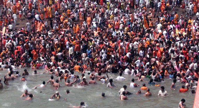 kumbha mela bath