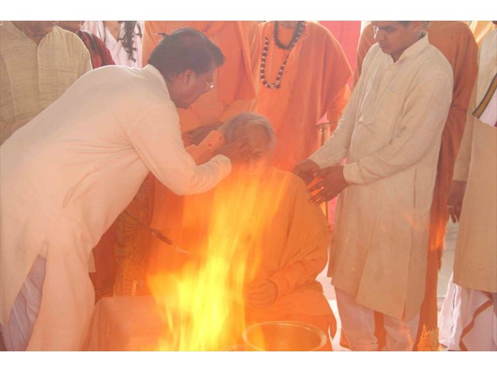 11q_Guru_Purnima_Rishikesh_2013