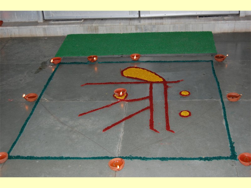 08j_Diwali_2014_SRSG