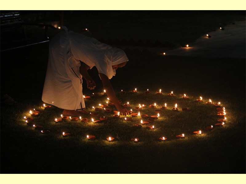 08s_Diwali_2014_SRSG